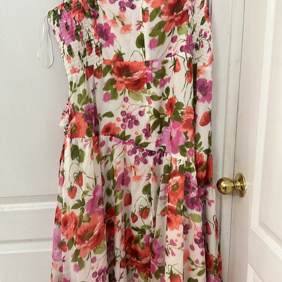 Abercrombie & Fitch | Ruffle Strap High-Low Maxi Dress - Picture 12 of 13